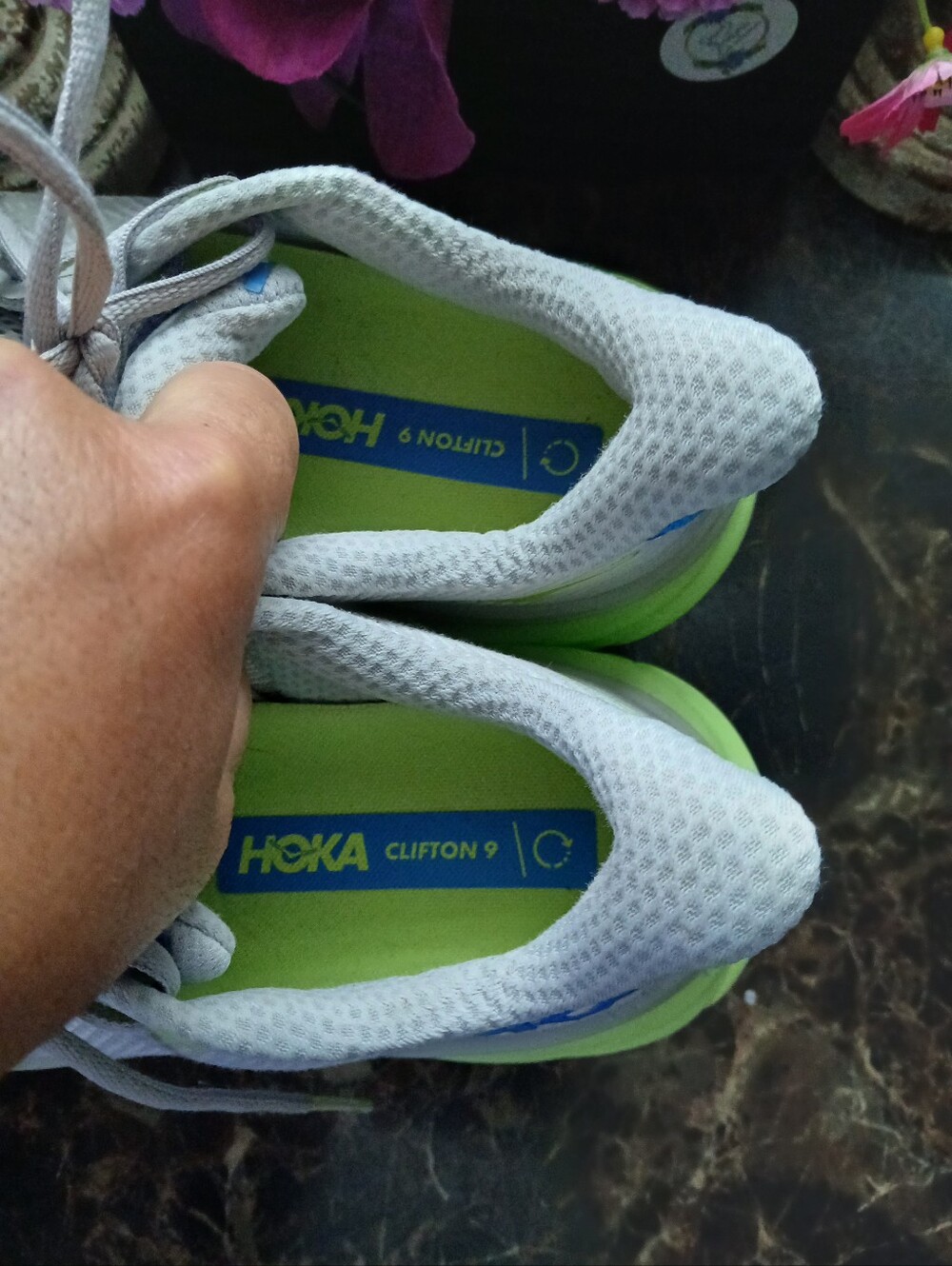 Hoka One Clifton 9 Comfort/Athletic Medical Field Shoes Size 9 Men/10.5 Women - Picture 9 of 13